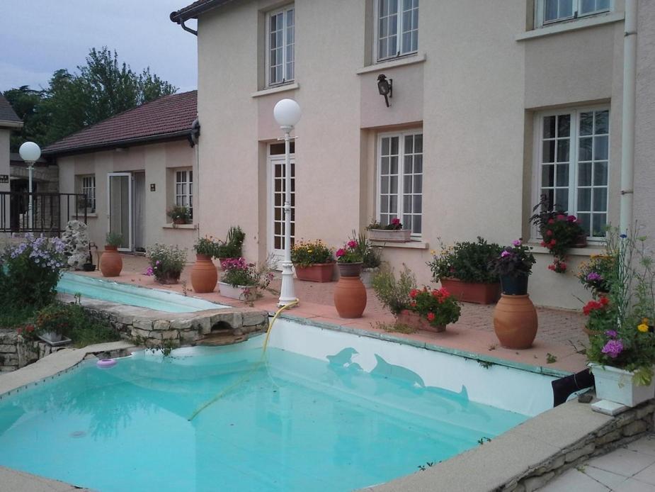 Lud'Hôtel Savigny-lès-Beaune Buitenkant foto